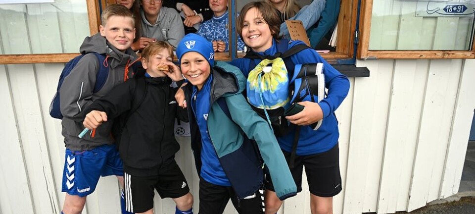 Fotballfest i bygda: Let seg ikkje bremse av kaldt ver