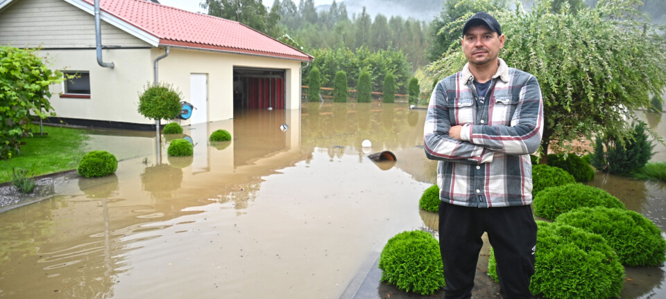 Byrja å rydde ut av kjellaren klokka fire i natt: – Trist