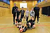 FOTBALLGUTAR: FFO-trenarar og A-lagsspelarar Endre Haakonsen (bak f.v.) og Mikkel Tveiten saman med Filip, Mats Emrik, Oscar, Iver, Mattis, Sondre og John Sigve på FFO.