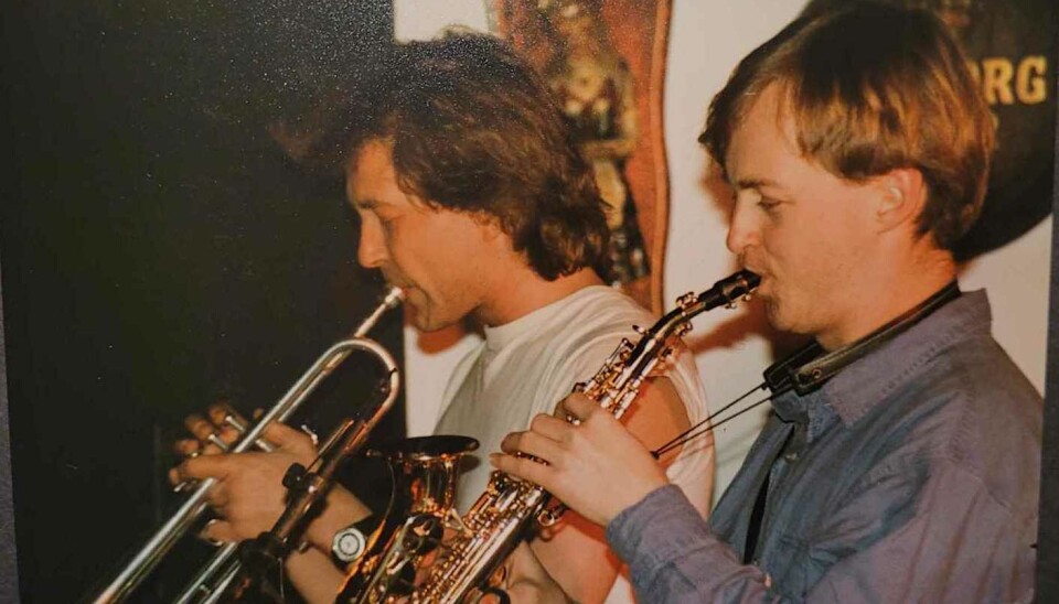 KONSERT PÅ GRILLEN: Her er to av musikarane i den norske jazzgruppa Masqualero i sving på Grillen på Bø vertshus 23. januar 1992. Eit norsk jazzband med internasjonalt gjennomslag på besøk i Bø.
