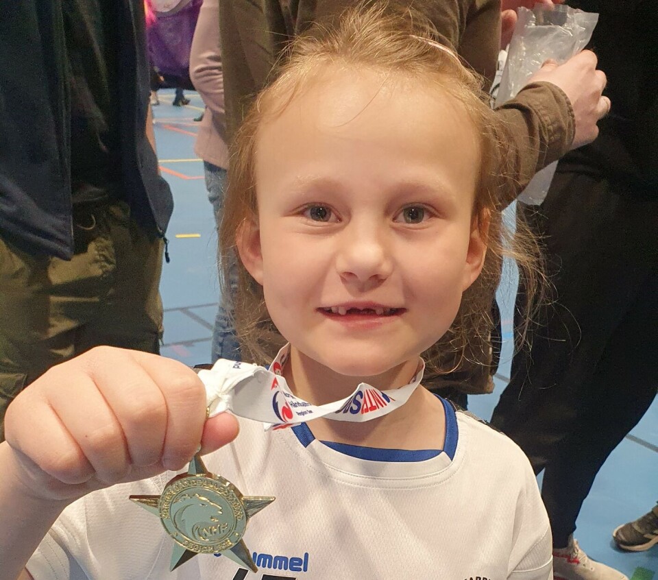 Eva 8 år