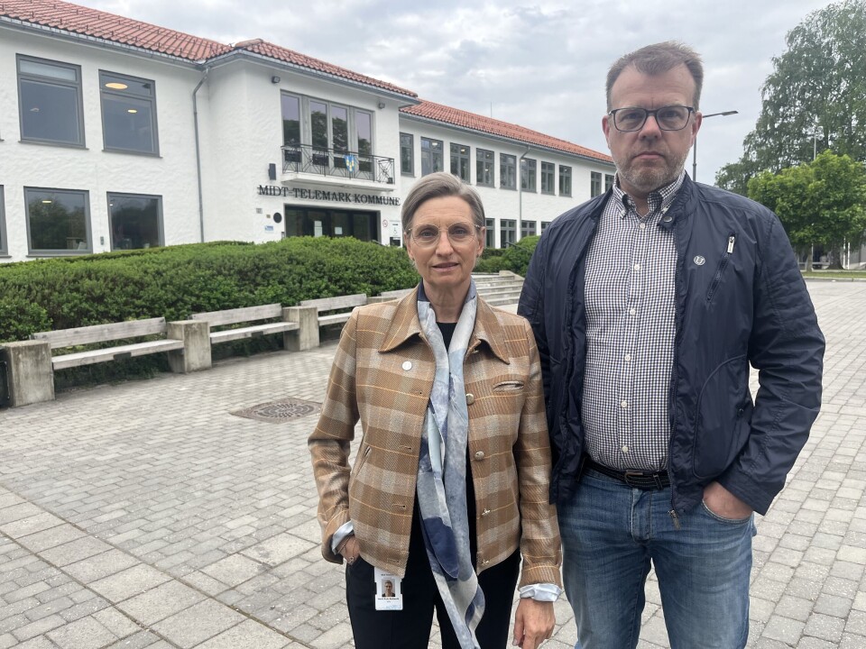 MEINING: Norill Mallasvik, nestleiar, og Bjørnar Nesje, leiar, i Utdanningsforbundet Midt-Telemark.