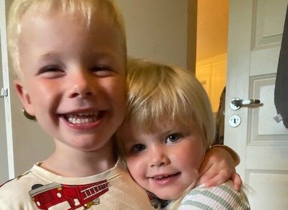Mari og Johannes 4 år