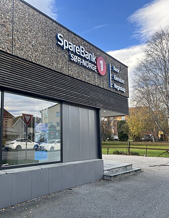 – Eit skammeleg bankgebyr